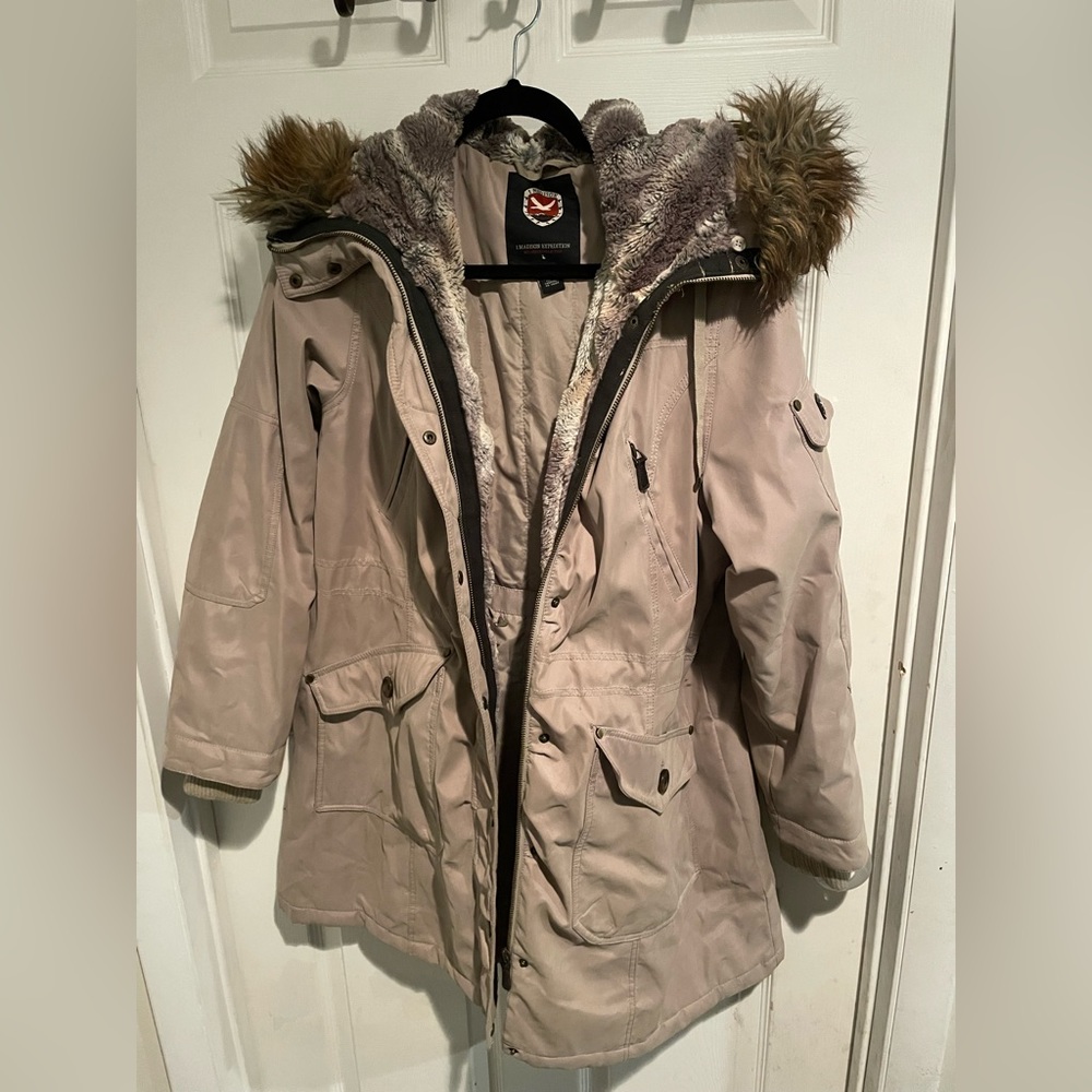 Madison Expedition Parka (Large)